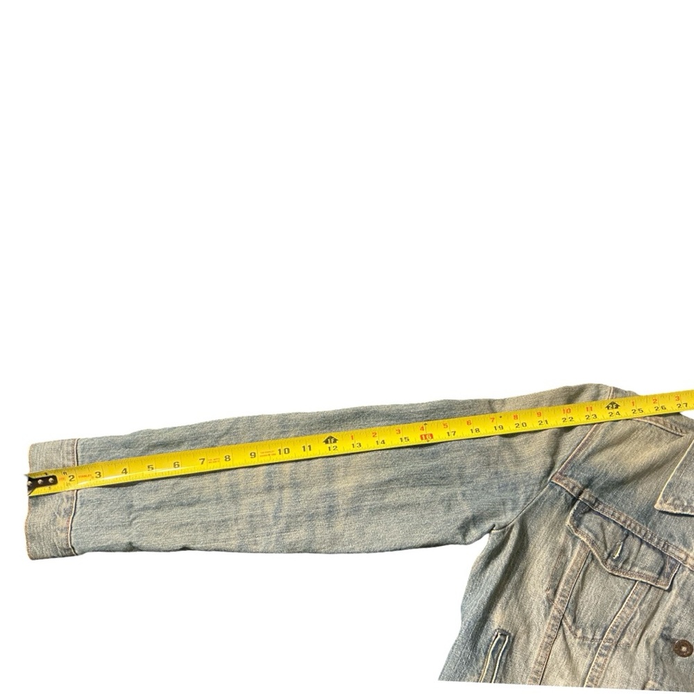 Levi cropped waist jean jacket size Medium - Picture 6 of 8
